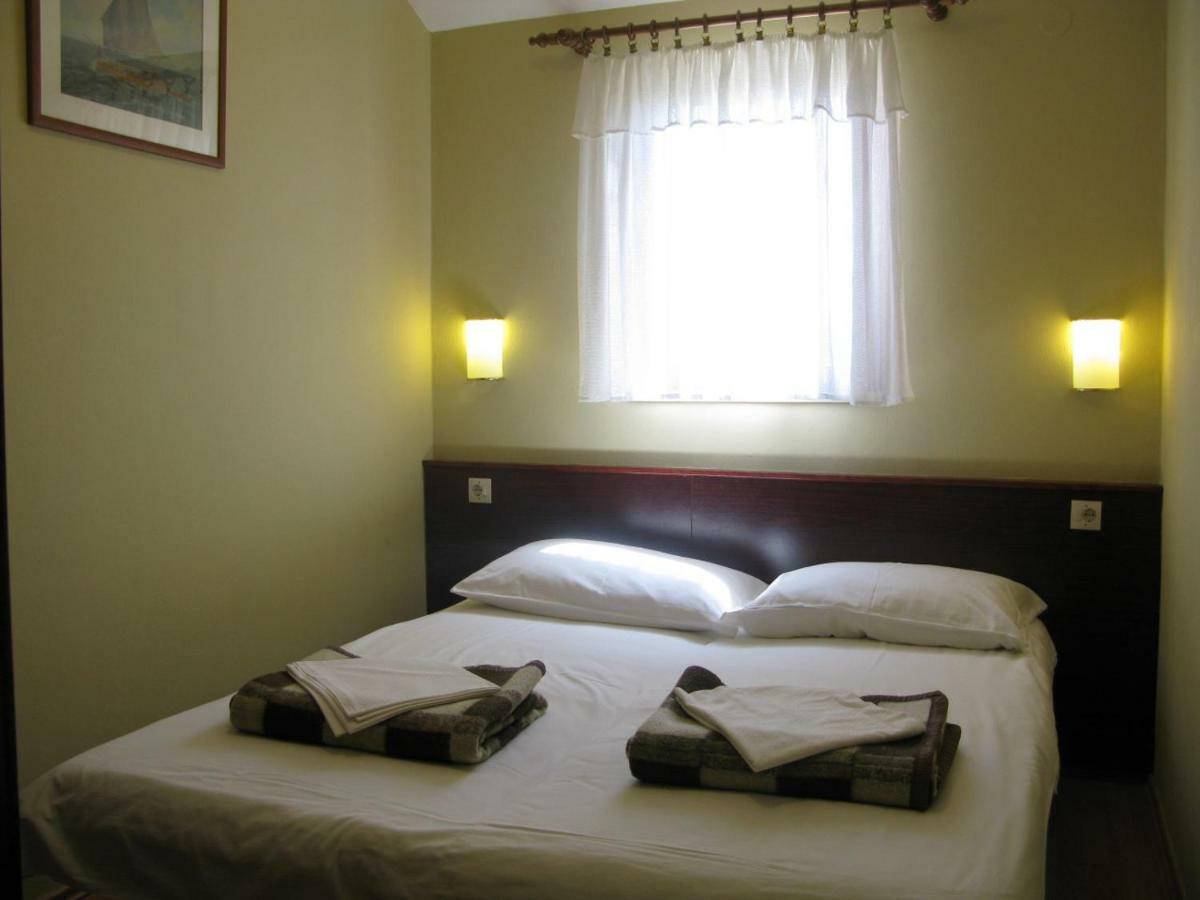 Apartments And Rooms Lanca Banjol Exterior foto